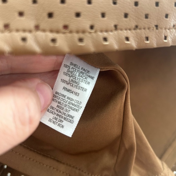 Marc Jacobs of New York Perforated Faux Leather Sleeveless Top Size S - Picture 4 of 6